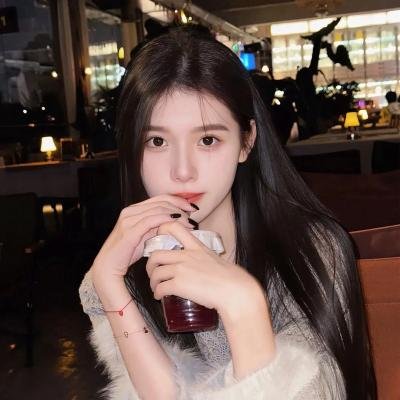 订婚宴上全家人的祝福